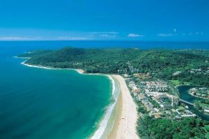 Read more about the article Sunshine Coast Hinterland and Noosa Day Trip Including Eumundi Markets and Ginger Factory